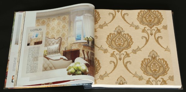 کاغذ دیواری قهوه ای